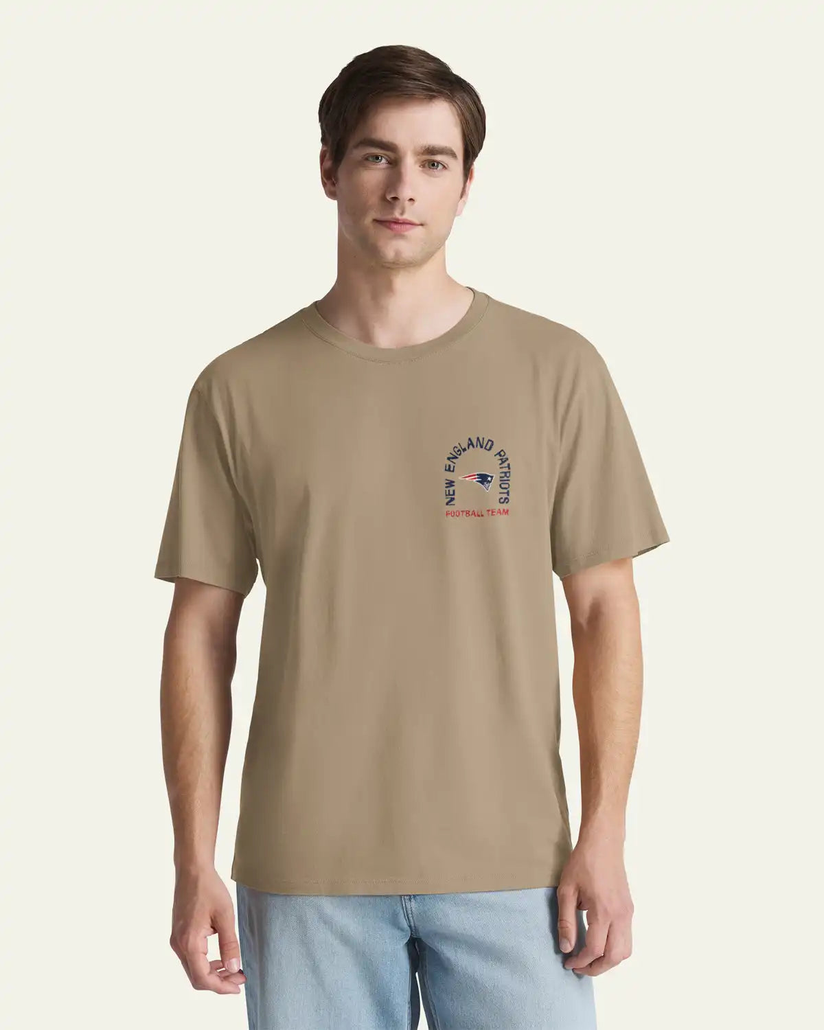 NEW ENGLAND PATRIOTS BLEACHER BEACH '47 EVERYDAY TEE
