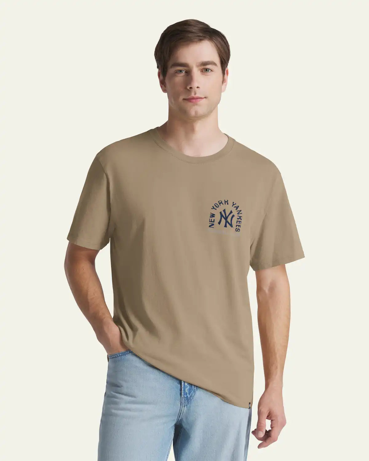 NEW YORK YANKEES BLEACHER BEACH '47 EVERYDAY TEE