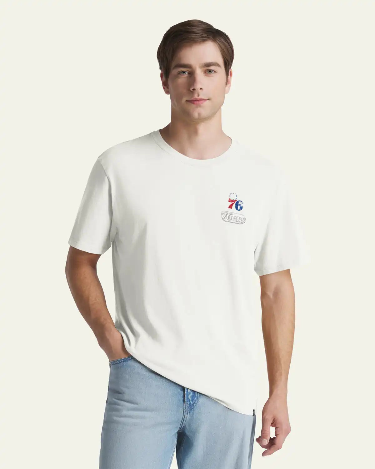 PHILADELPHIA 76ERS OVAL SPORT BACKER '47 EVERYDAY TEE