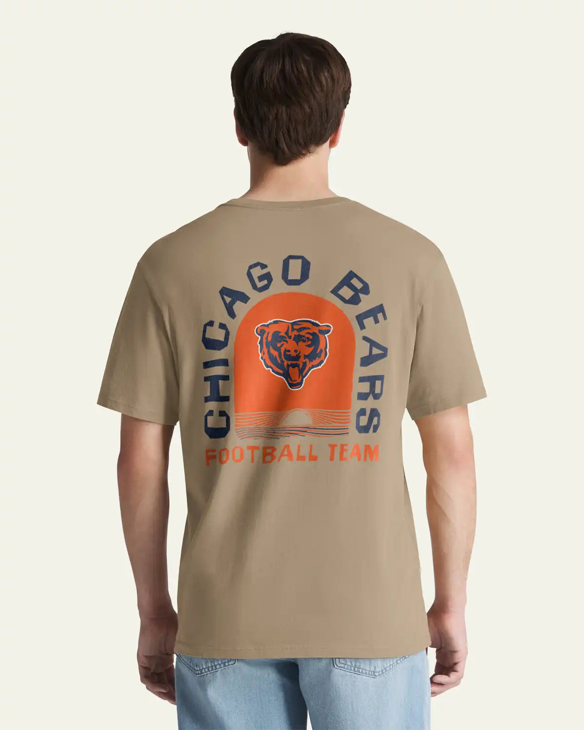 CHICAGO BEARS BLEACHER BEACH '47 EVERYDAY TEE
