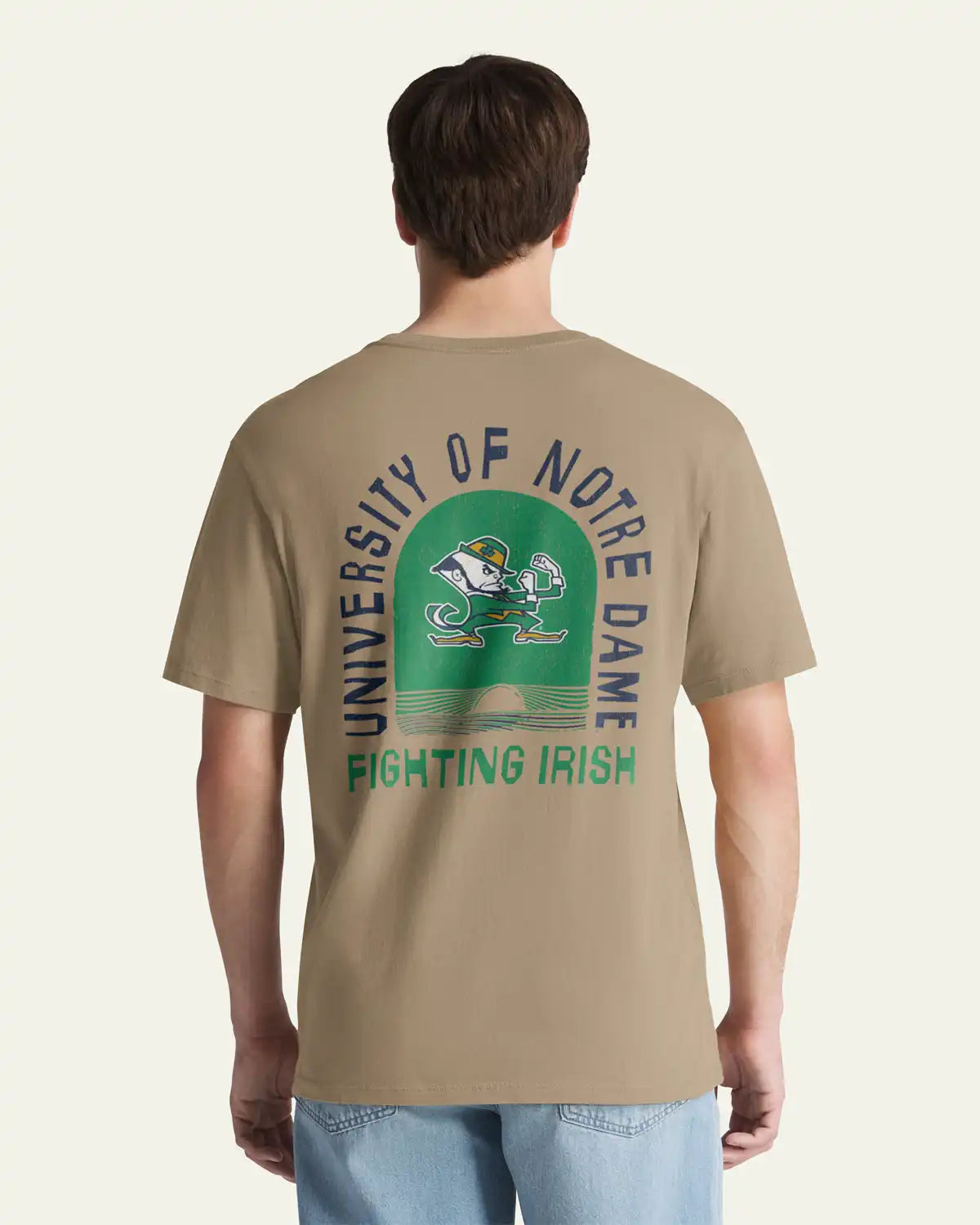 NOTRE DAME FIGHTING IRISH BLEACHER BEACH '47 EVERYDAY TEE