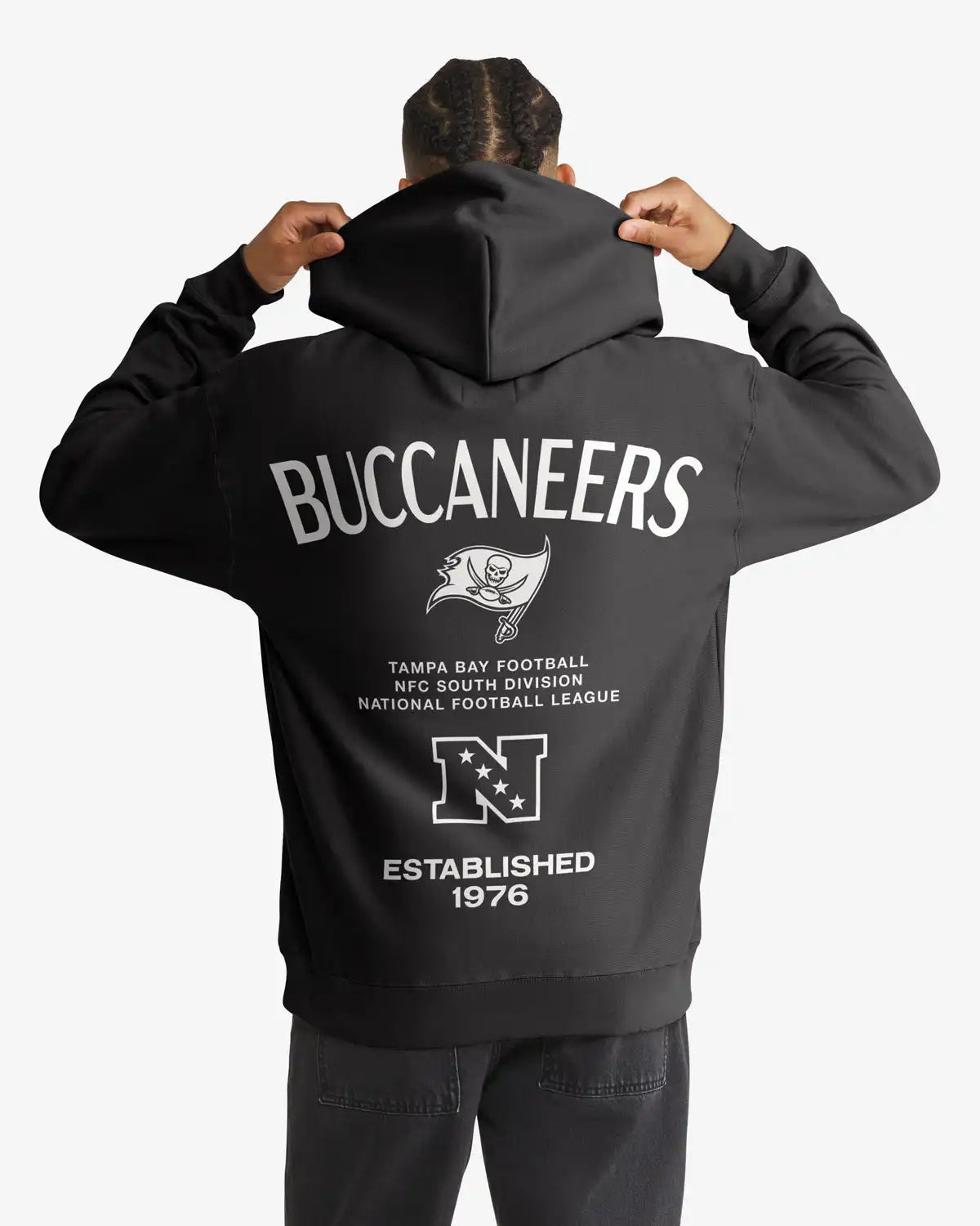 TAMPA BAY BUCCANEERS CONSTANTINE '47 FOUNDATION HOOD